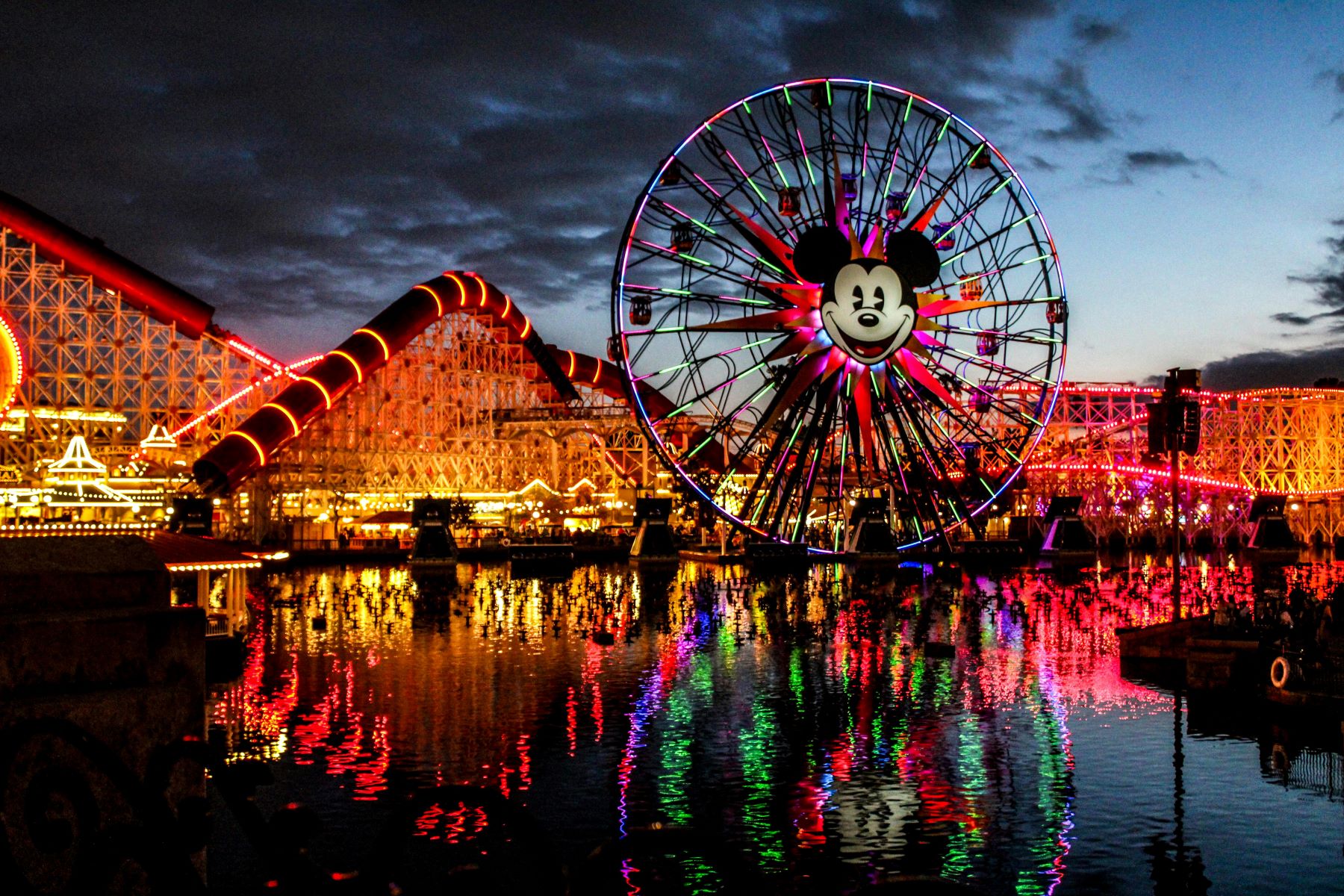 Disneyland group transportation